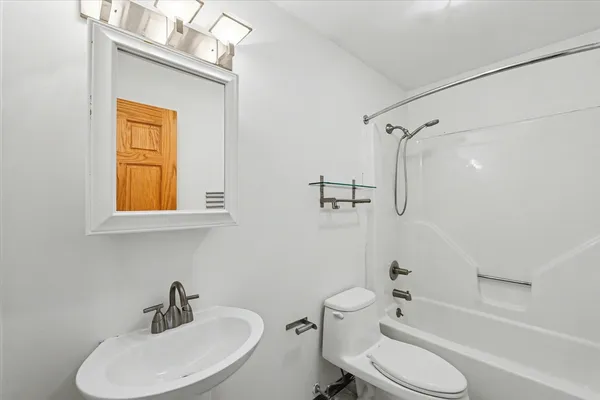 $548,000 | 2404 North Nottingham Court, Champaign, IL 61821