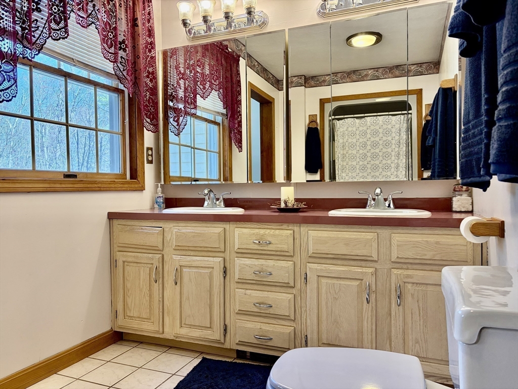 522 Greenville Road Ashby, MA 01431 - Photo 29 of 41