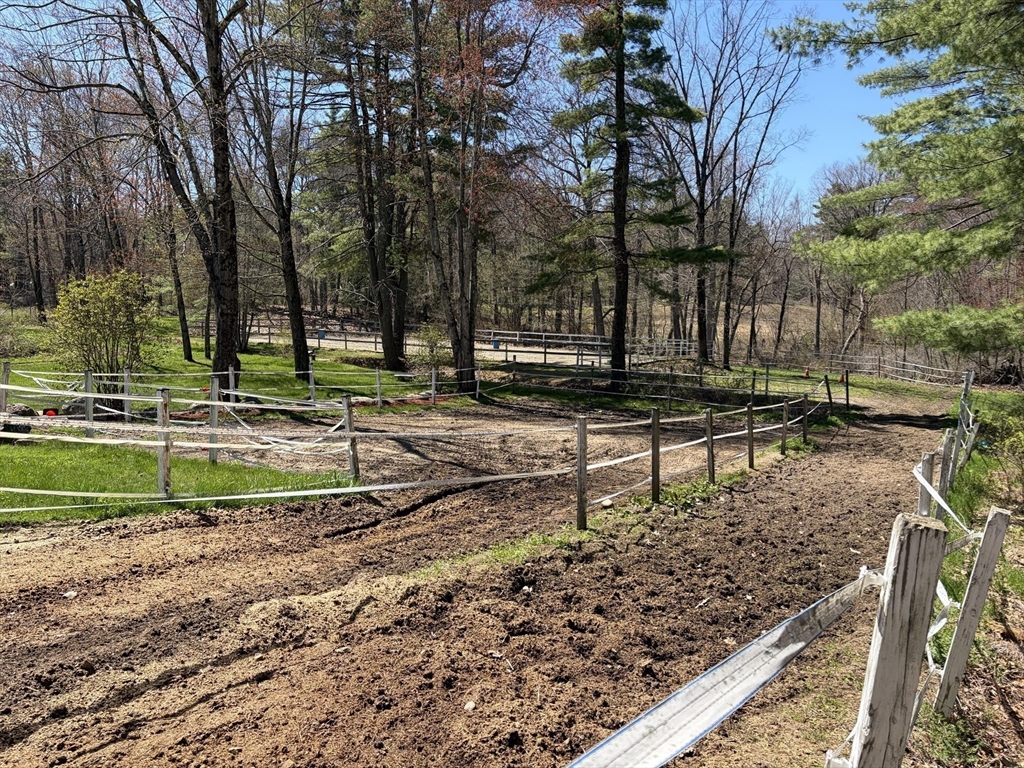 522 Greenville Road Ashby, MA 01431 - Photo 35 of 41