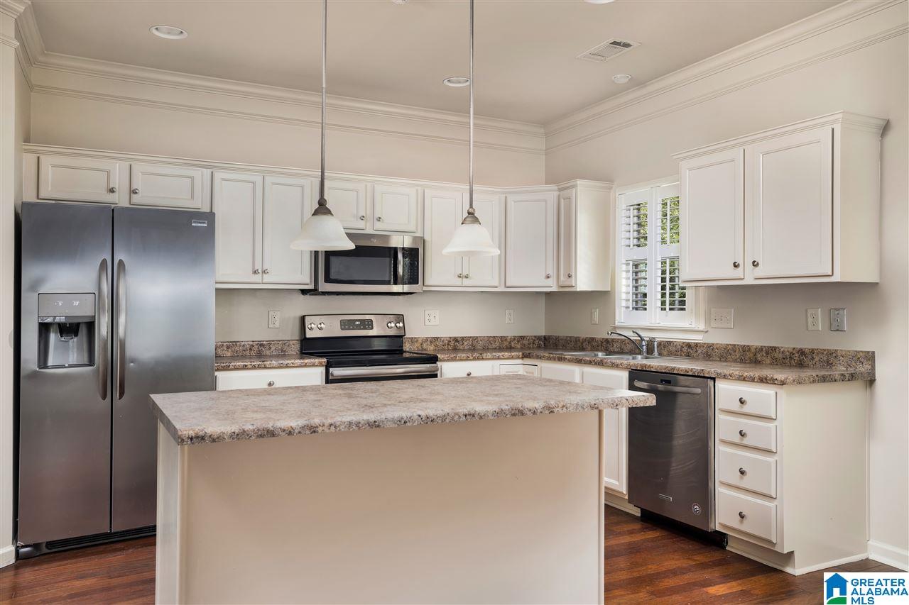 1017 Inverness Cove Way Birmingham, AL 35242 - Photo 11 of 31