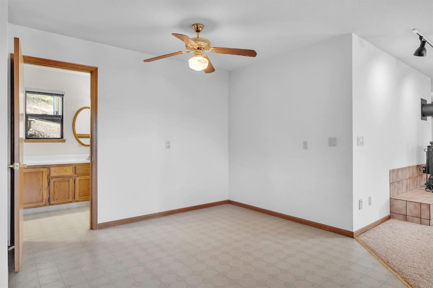 6287 Oak Hill Road Placerville, CA 95667 - Photo 33 of 60