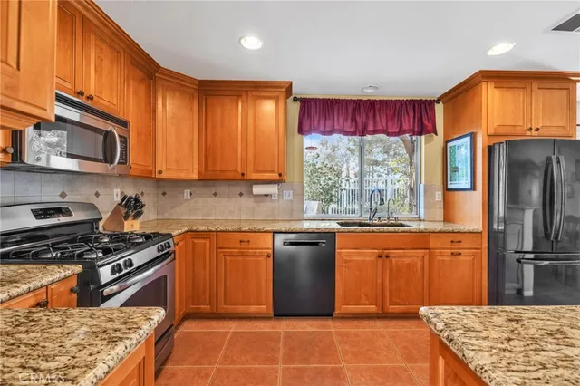 $777,000 | 43922 Sassari Street, Temecula, CA 92592