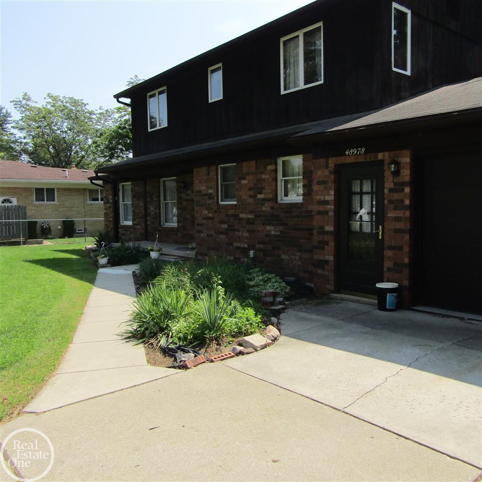 48978 Callens Road Chesterfield, MI 48047 - Photo 32 of 47