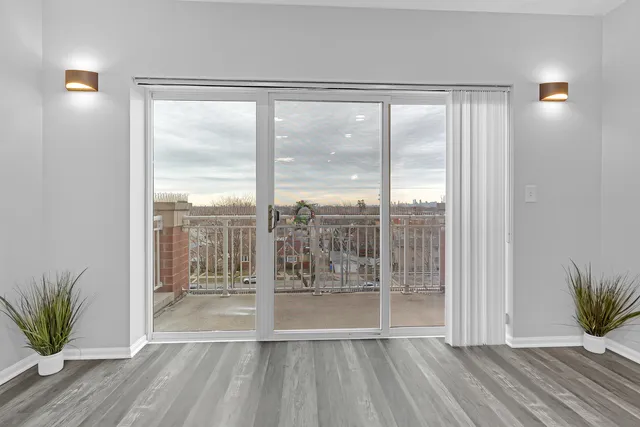 $350,000 | 6560 West Diversey Avenue, Unit 610, Chicago, IL 60707