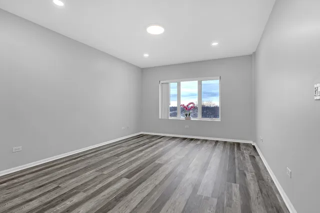 $350,000 | 6560 West Diversey Avenue, Unit 610, Chicago, IL 60707