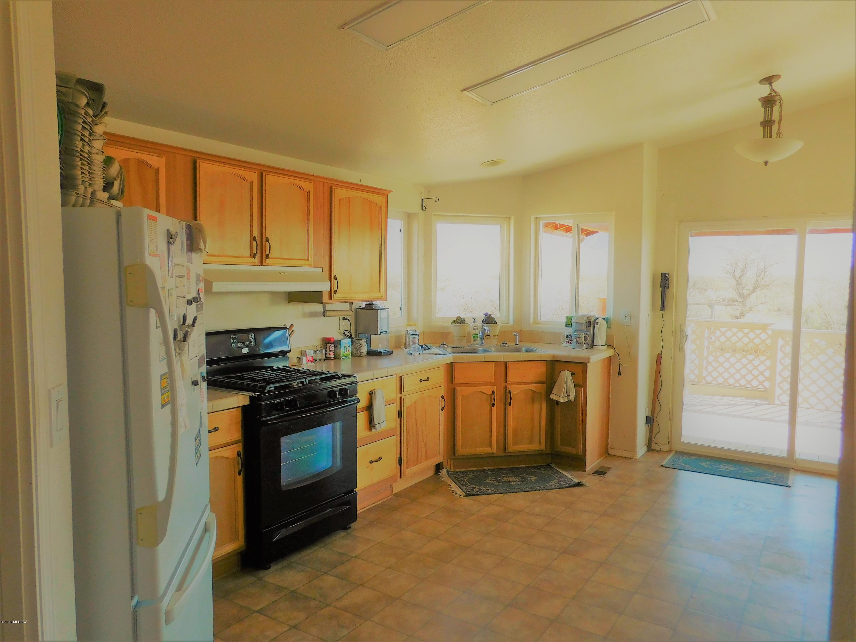 3988 East Moonlight Road Willcox, AZ 85643 - Photo 9 of 35