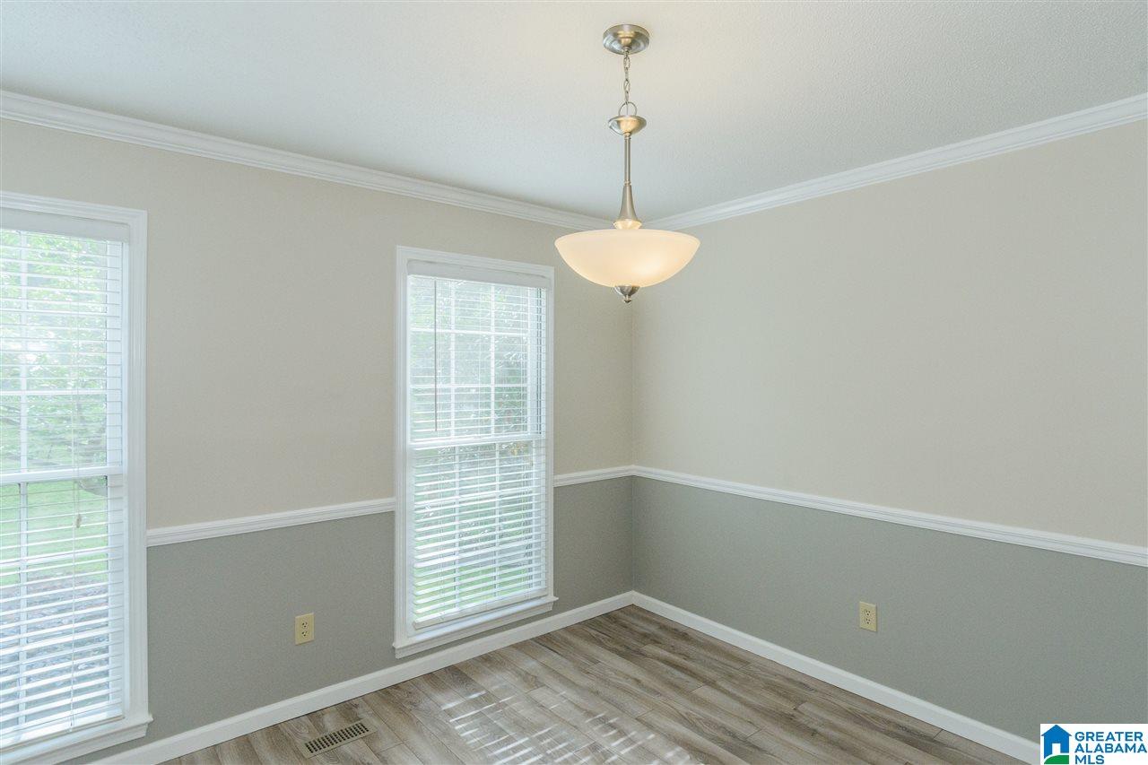 1043 Independence Court Alabaster, AL 35007 - Photo 10 of 39