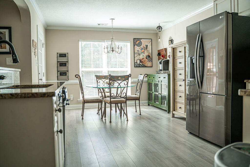 1410 Summit Way Grovetown, GA 30813 - Photo 7 of 37 Eat in Kitchen