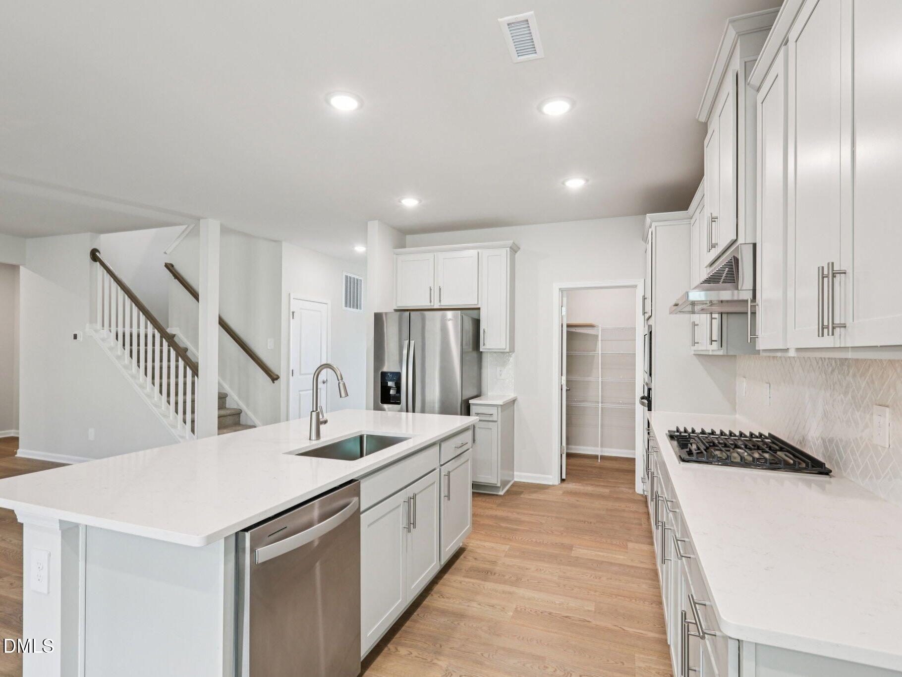 536 Marshrose Road Wendell, NC 27591 - Photo 4 of 27 6 - Kitchen