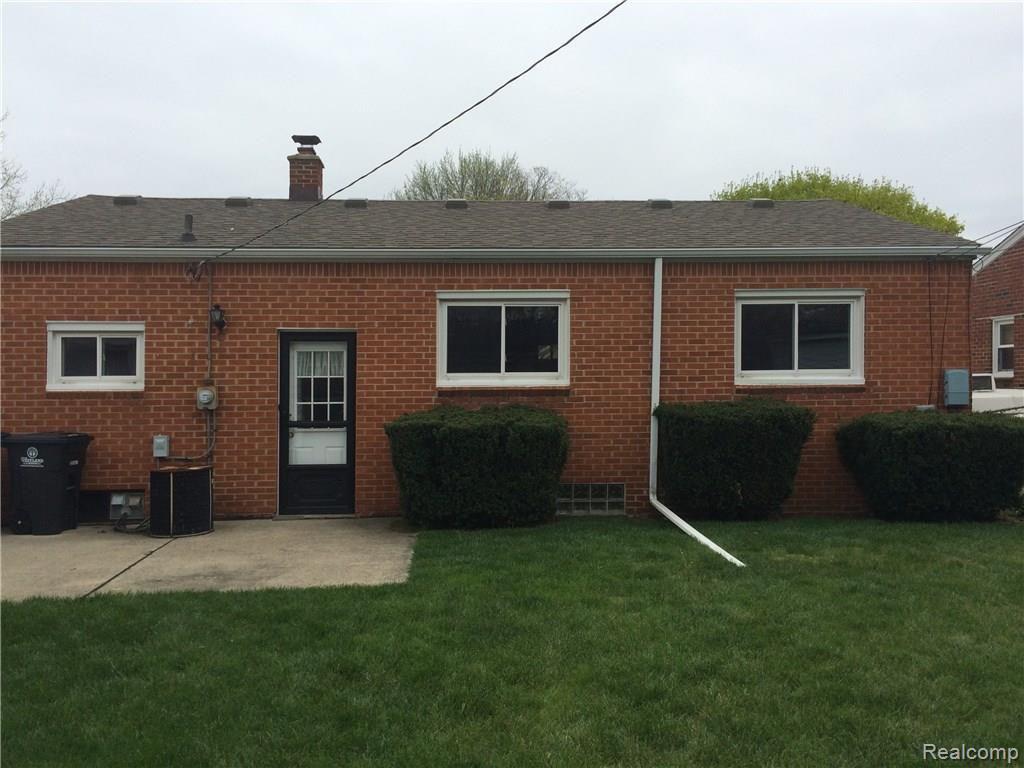 7521 Randy Drive Westland, MI 48185 - Photo 7 of 30 IMG_1583.JPG