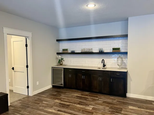 $1,270,000 | 24702 White Pine Drive, Nisswa, MN 56468