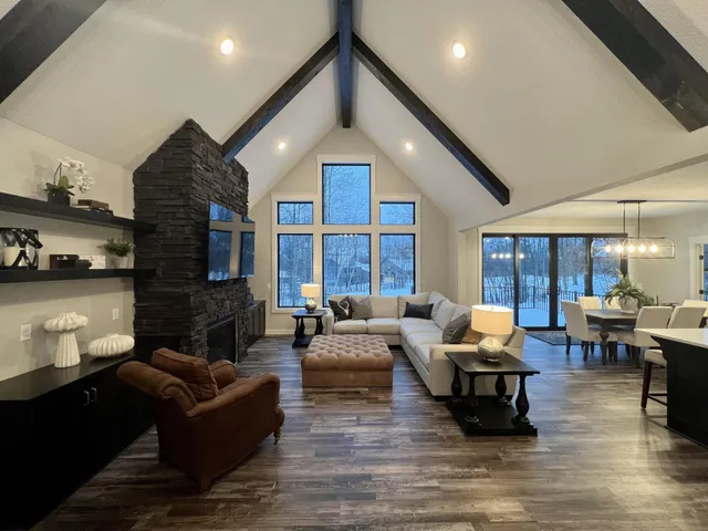 $1,270,000 | 24702 White Pine Drive, Nisswa, MN 56468