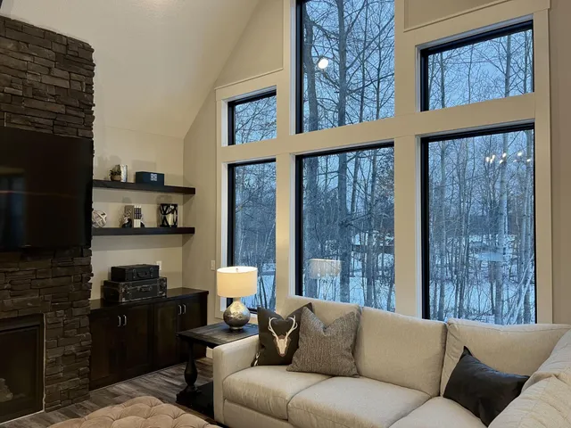$1,270,000 | 24702 White Pine Drive, Nisswa, MN 56468