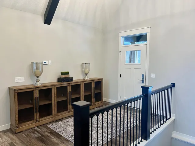 $1,270,000 | 24702 White Pine Drive, Nisswa, MN 56468