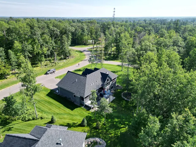 $1,270,000 | 24702 White Pine Drive, Nisswa, MN 56468