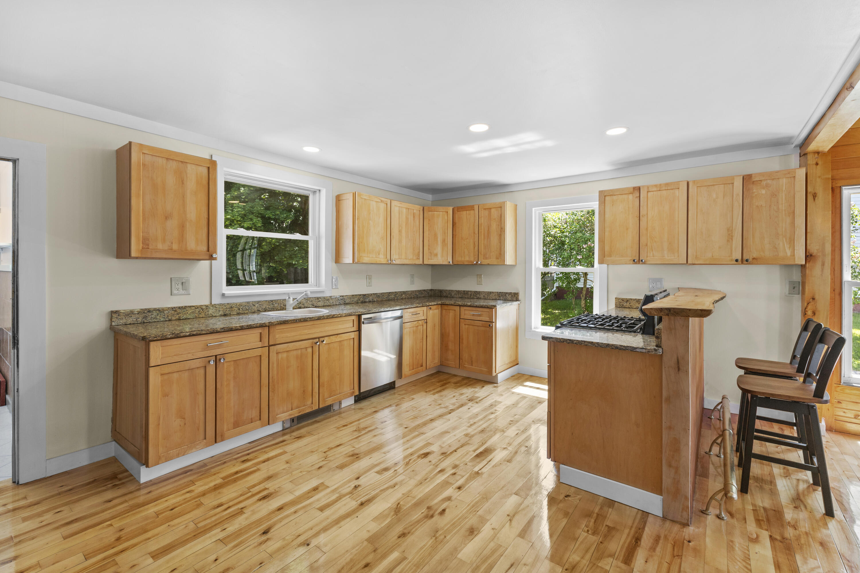 25 Bridge Street Milbridge, ME 04658 - Photo 10 of 59 Kitchen