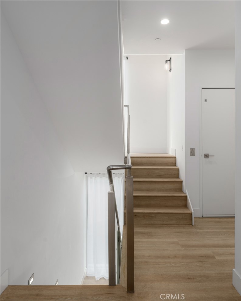 2648 State Street Carlsbad, CA 92008 - Photo 12 of 24 a view of entryway