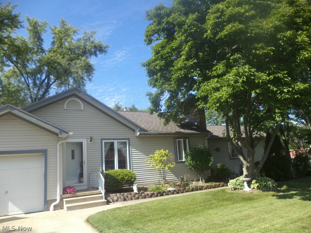 536 Metcalf Road Elyria, OH 44035 - Photo 5 of 25 Gallery Image 5