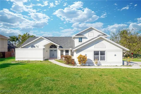 $519,499 | 1225 Southeast 3rd Street, Cape Coral, FL 33990