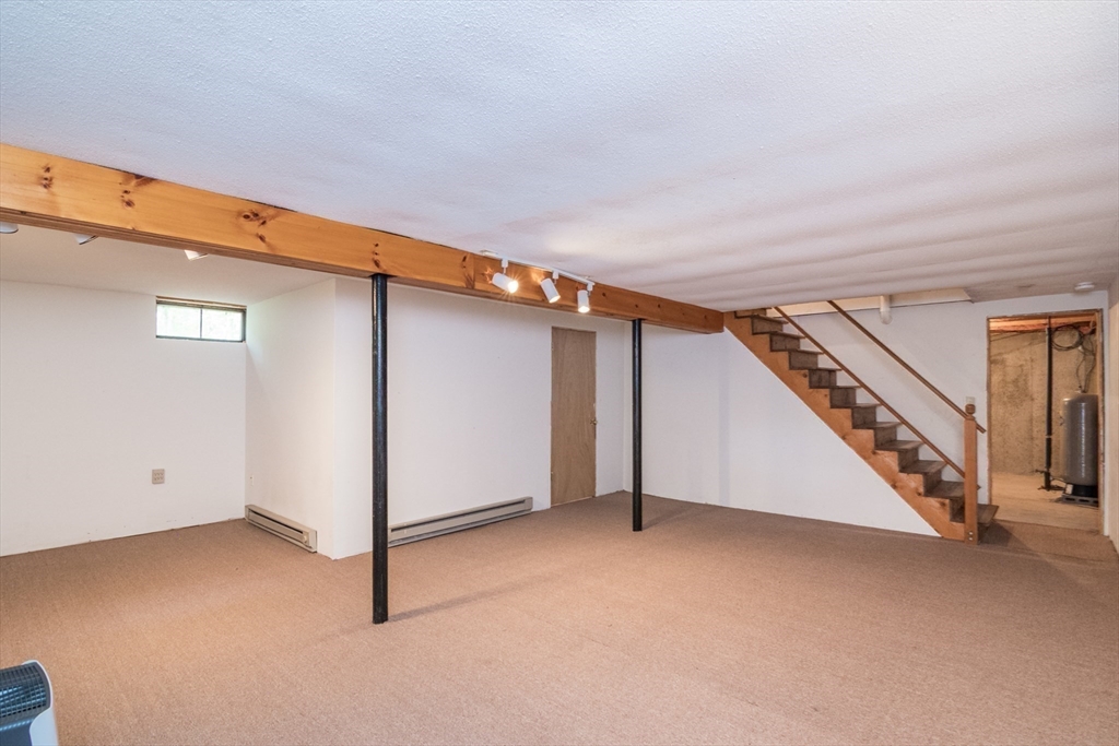 91 Gulf Road Belchertown, MA 01007 - Photo 23 of 39 Gallery Image 23