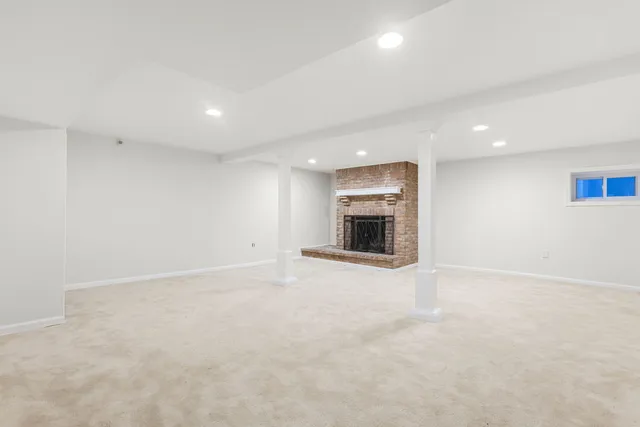 $529,900 | 405 South Gilbert Avenue, La Grange, IL 60525