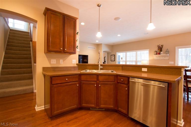 8310 Raleigh Place Painesville, OH 44077 - Photo 10 of 25 Gallery Image 10