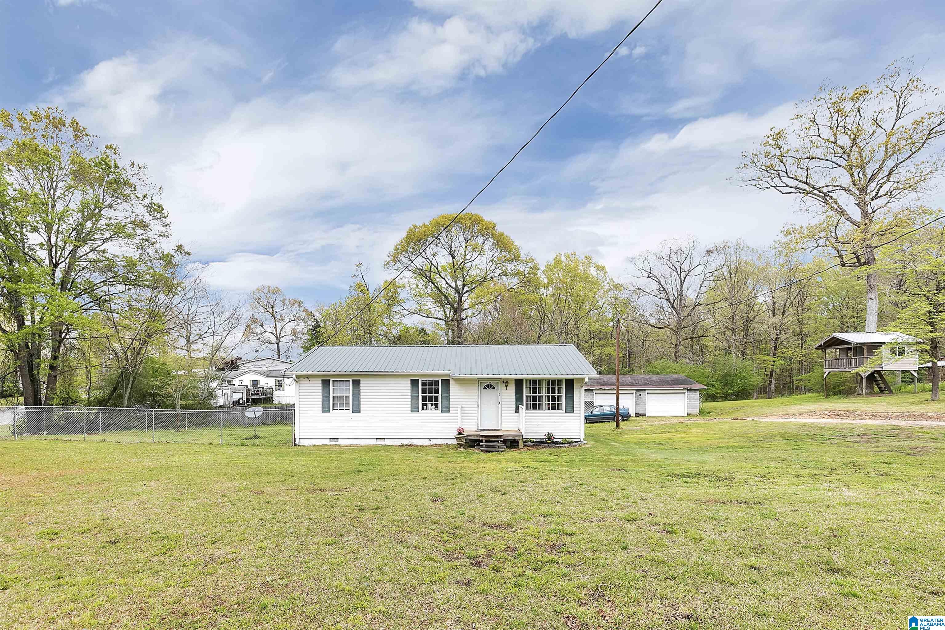 156 Georgia Loop Woodstock, AL 35188 - Photo 2 of 22