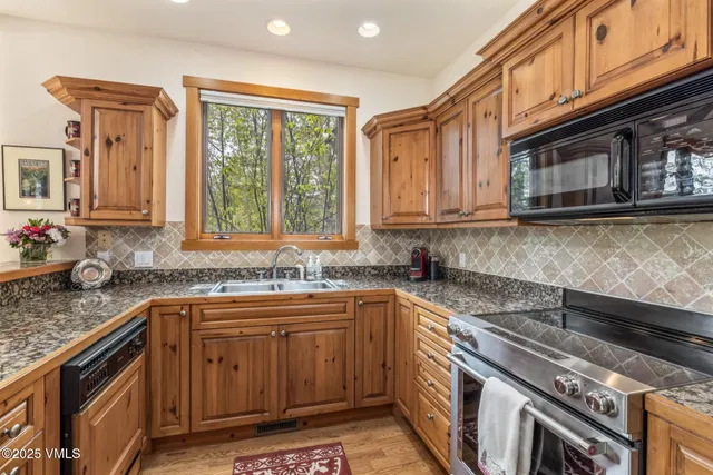 $2,400,000 | 25 Cottage Circle, Edwards, CO 81632