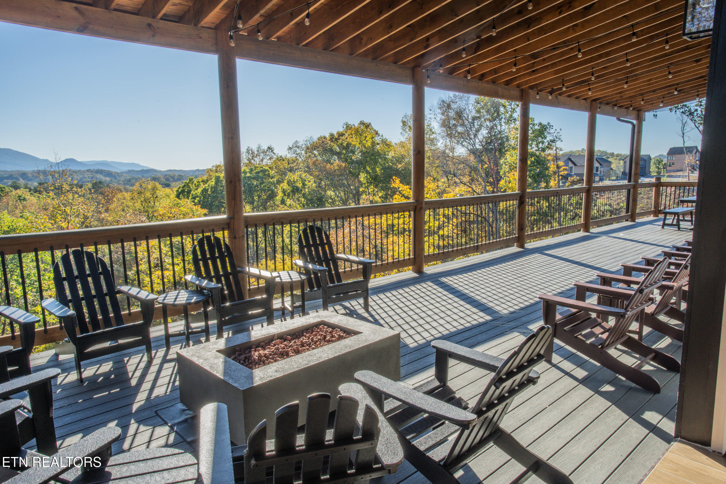 1258 Reedmont Way Sevierville, TN 37876 - Photo 7 of 55 DSC07386