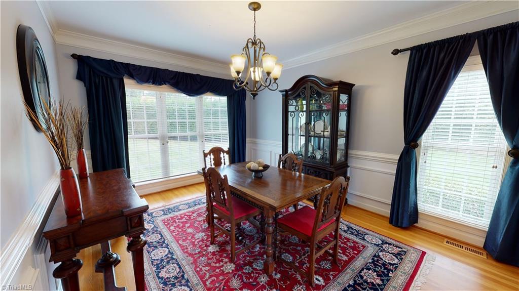 2610 Oxmoor Road Summerfield, NC 27358 - Photo 4 of 31 Dining Room