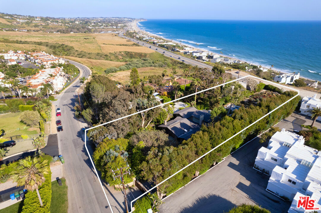 31226 Bailard Road Malibu, CA 90265 - Photo 2 of 40 a view of a ocean from a balcony