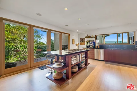 $6,495,000 | 31226 Bailard Road, Malibu, CA 90265