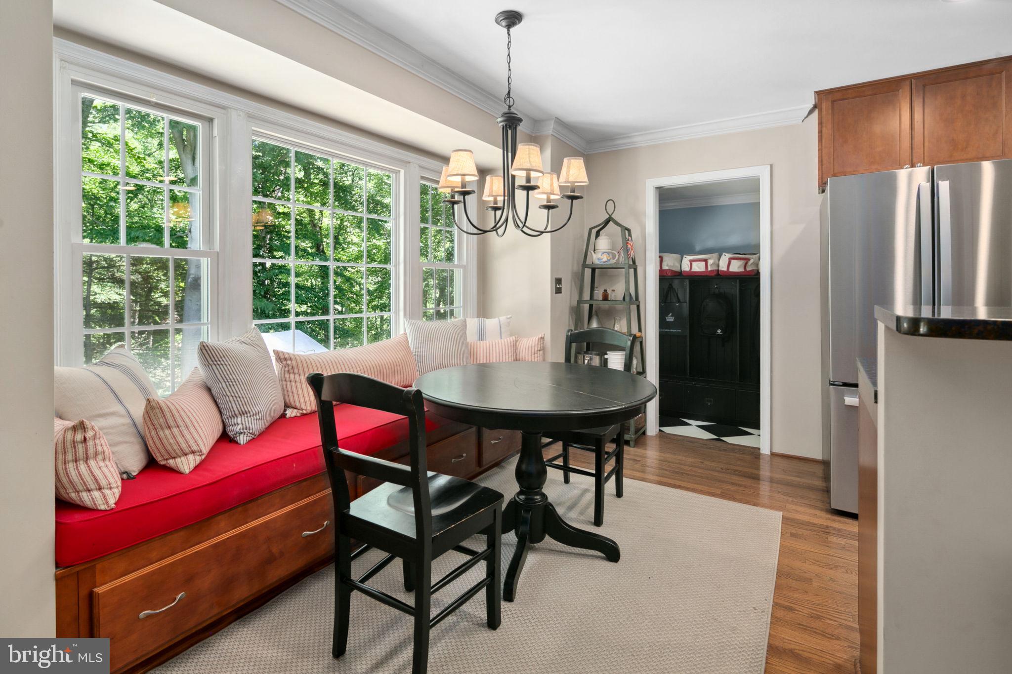 9301 Old Mansion Road Alexandria, VA 22309 - Photo 11 of 62 Gallery Image 11