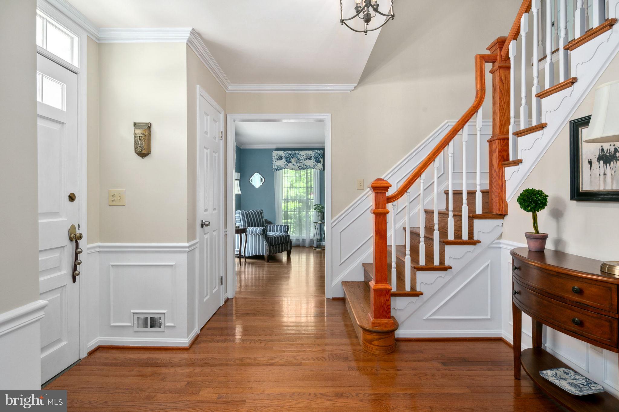 9301 Old Mansion Road Alexandria, VA 22309 - Photo 4 of 62 Gallery Image 4