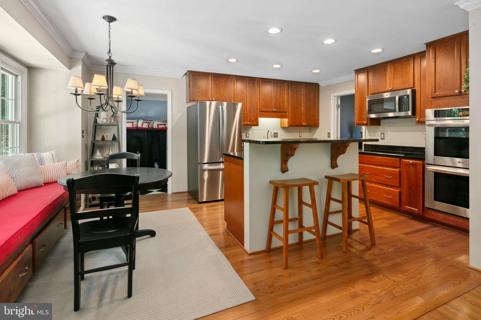 9301 Old Mansion Road Alexandria, VA 22309 - Photo 10 of 62 Gallery Image 10