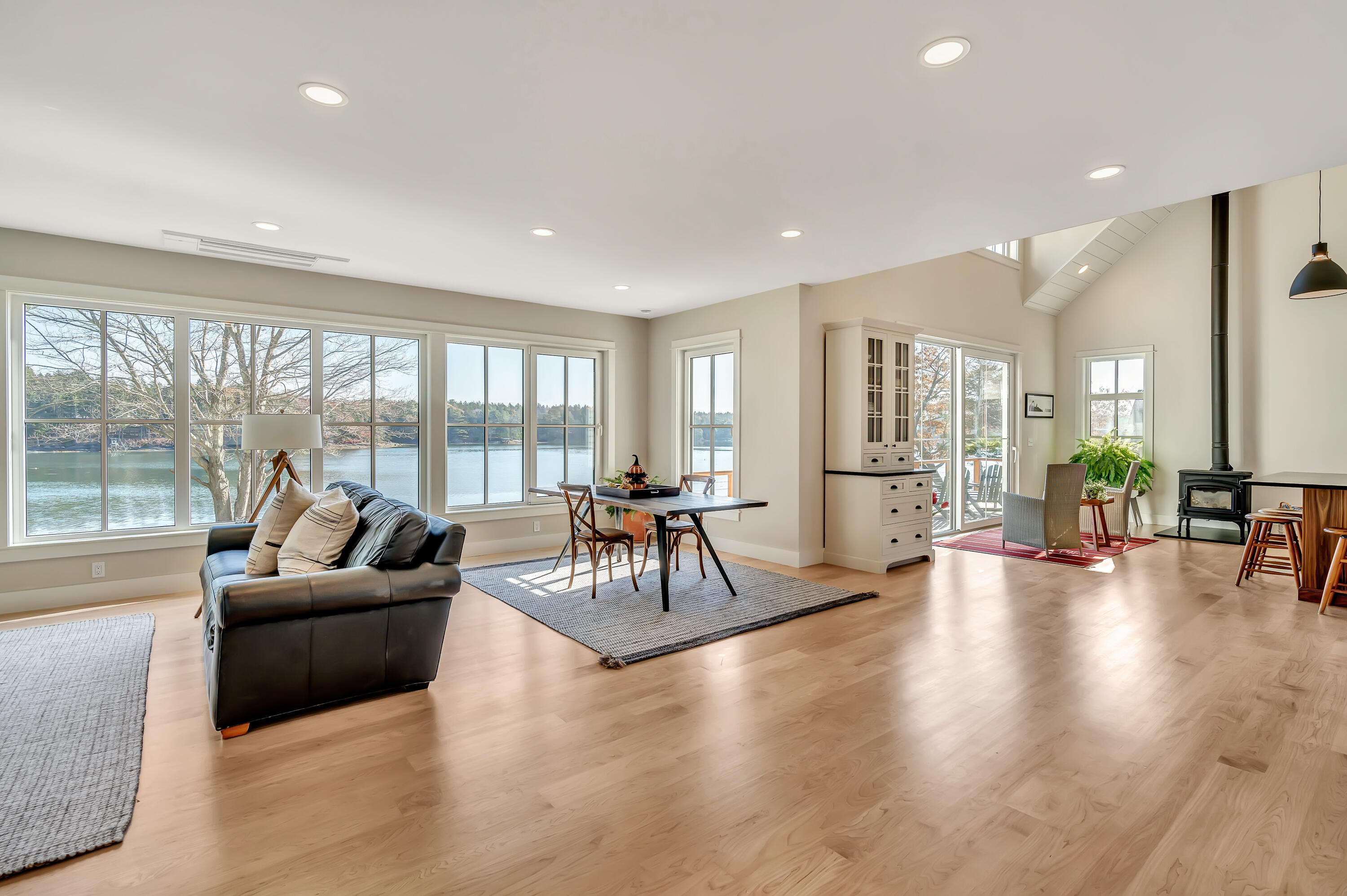22 Wallace Shore Road Harpswell, ME 04079 - Photo 19 of 75 light and space