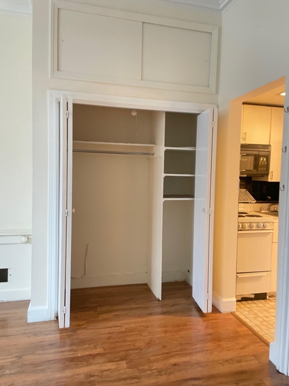 228 Beacon Street, Unit 2 Boston, MA 02116 - Photo 3 of 10