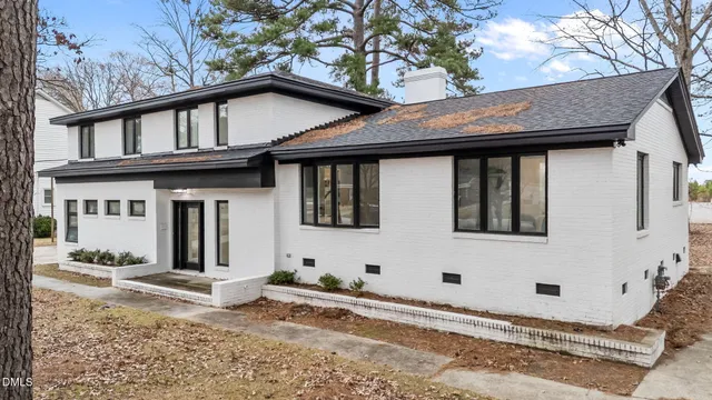 a picture of floor plan