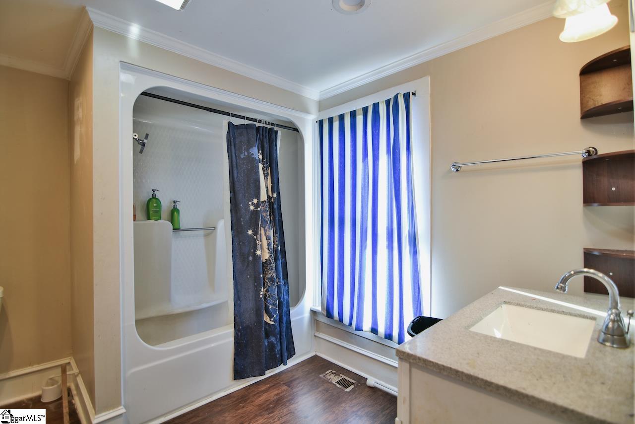 1706 Patterson Plant Road Enoree, SC 29335 - Photo 23 of 32 Gallery Image 23