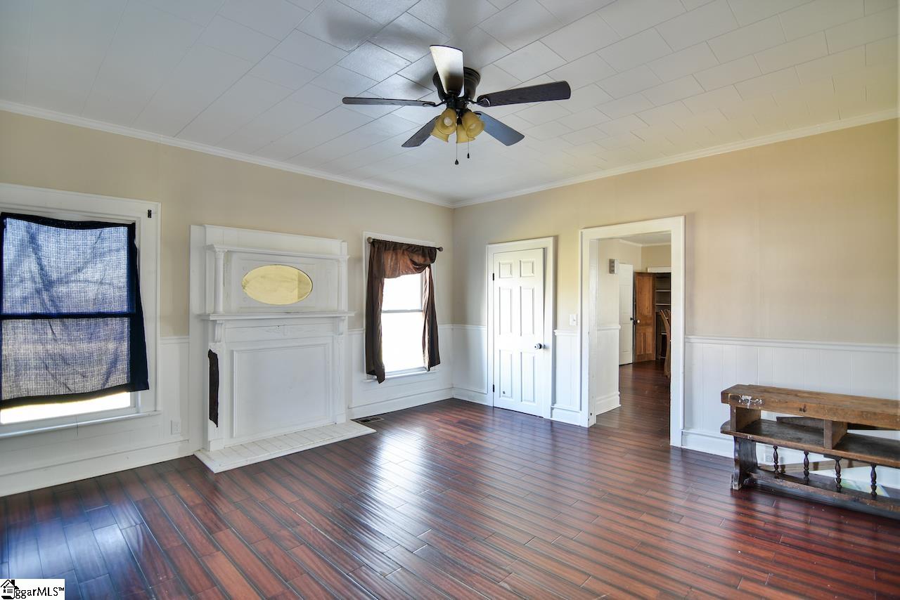 1706 Patterson Plant Road Enoree, SC 29335 - Photo 10 of 32 Gallery Image 10