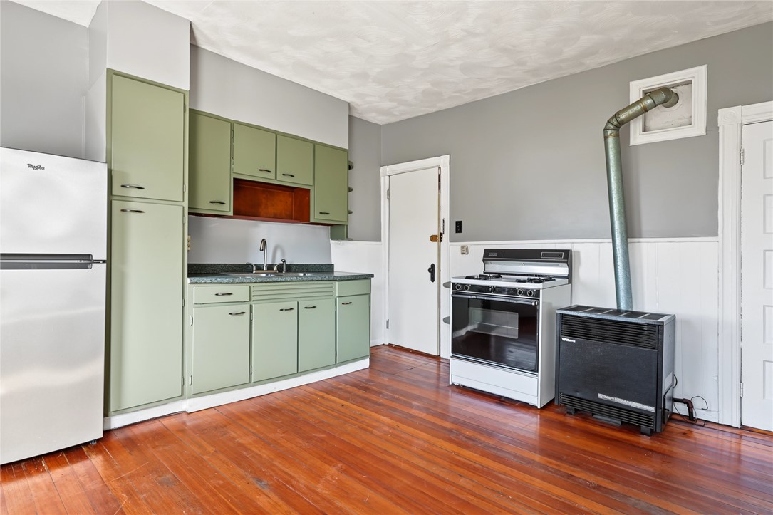 7 Williams Street Pawtucket, RI 02860 - Photo 31 of 37 Gallery Image 31