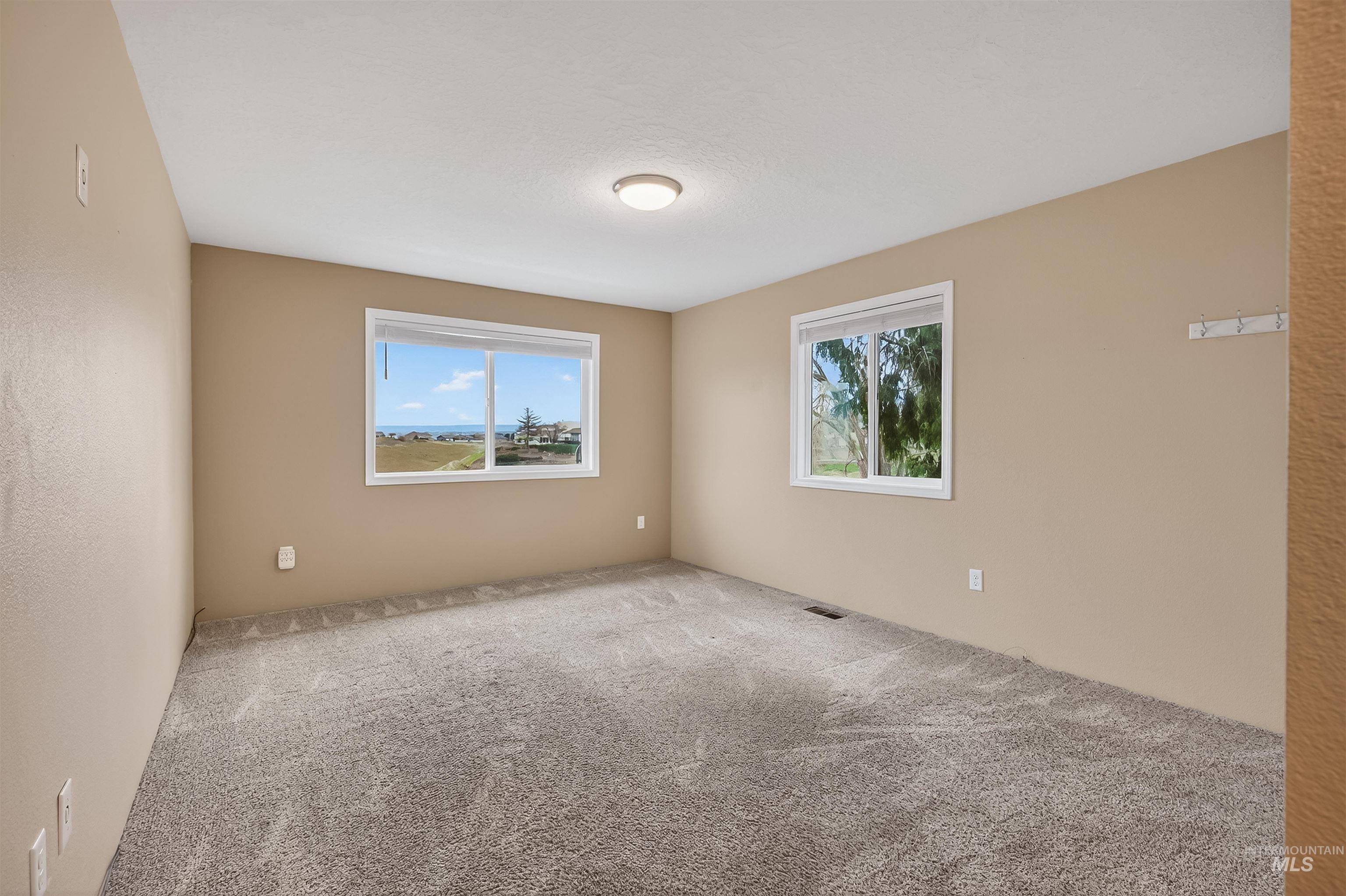 2746 Florence Court Clarkston, WA 99403 - Photo 16 of 48
