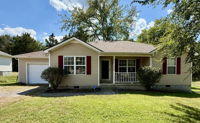 $320,000 | 365 Royal Garden Drive, Murfreesboro, TN 37130