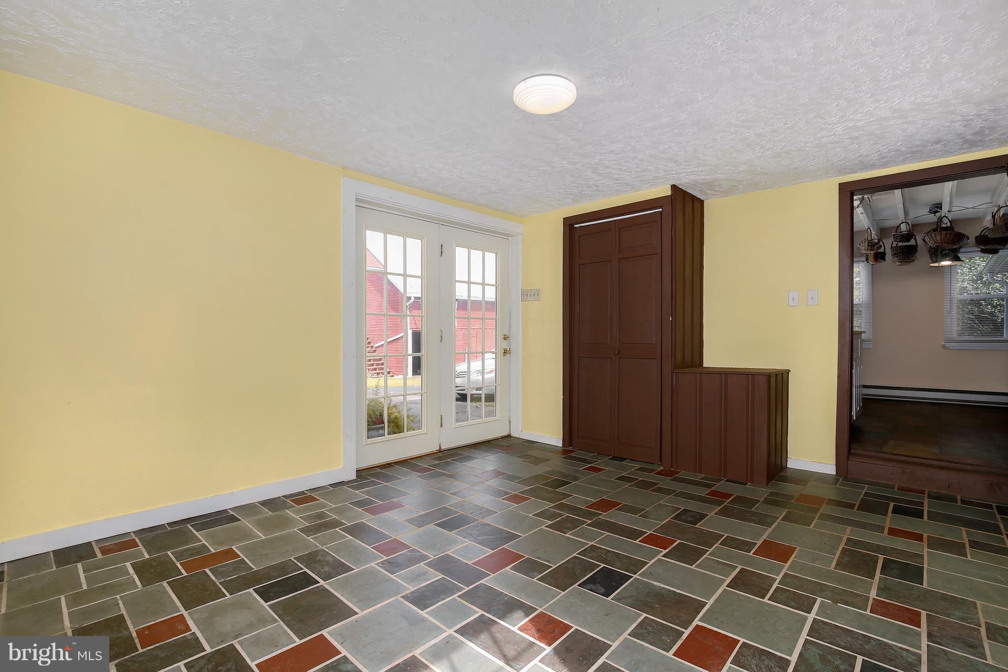 410 North Clear Ridge Road Union Bridge, MD 21791 - Photo 15 of 28 Interior (General)
