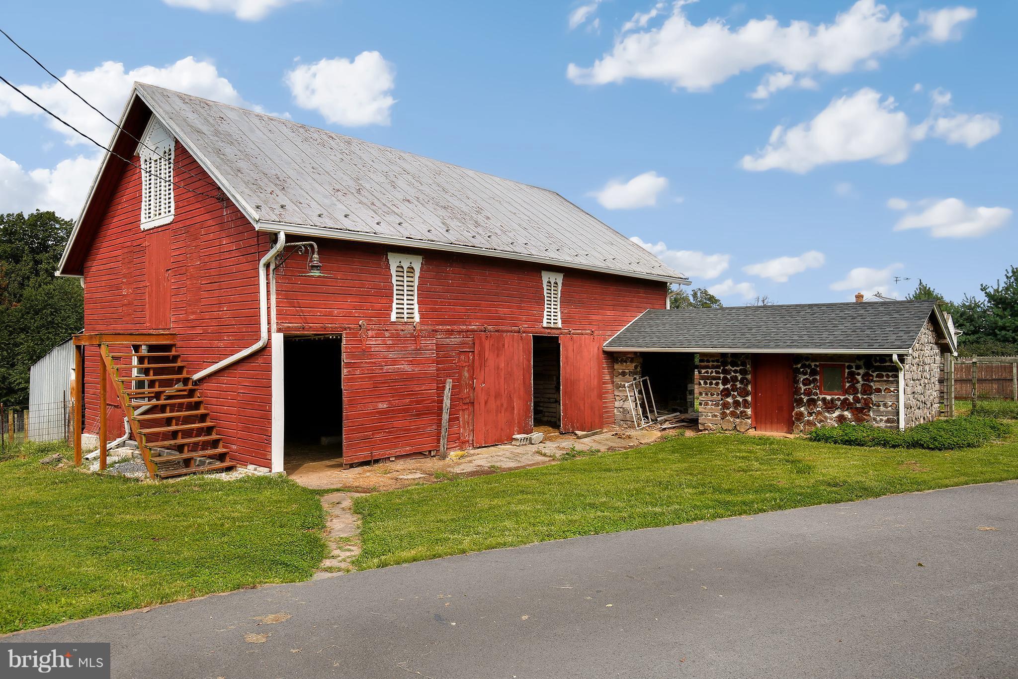 410 North Clear Ridge Road Union Bridge, MD 21791 - Photo 25 of 28 Exterior (Rear)