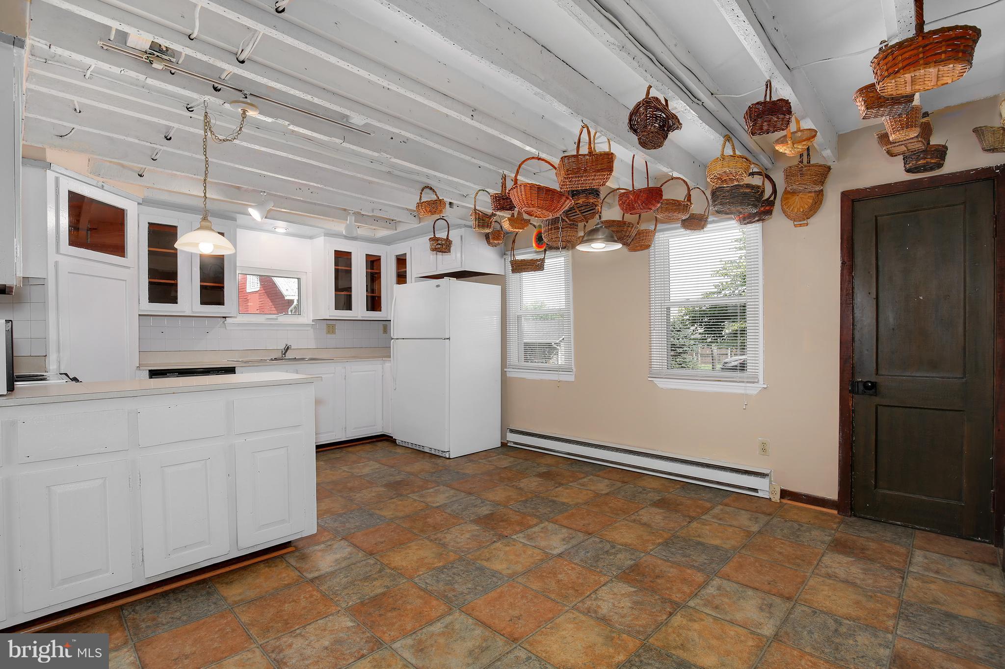 410 North Clear Ridge Road Union Bridge, MD 21791 - Photo 9 of 28 Kitchen
