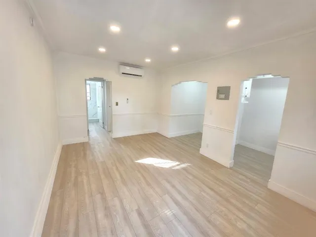 $1,249,900 | 560 Northeast 15th Avenue, Fort Lauderdale, FL 33301