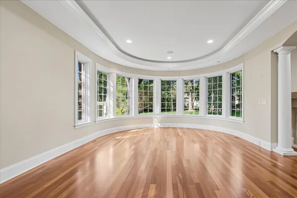 $1,900,000 | 580 Greenwood Road, Northbrook, IL 60062