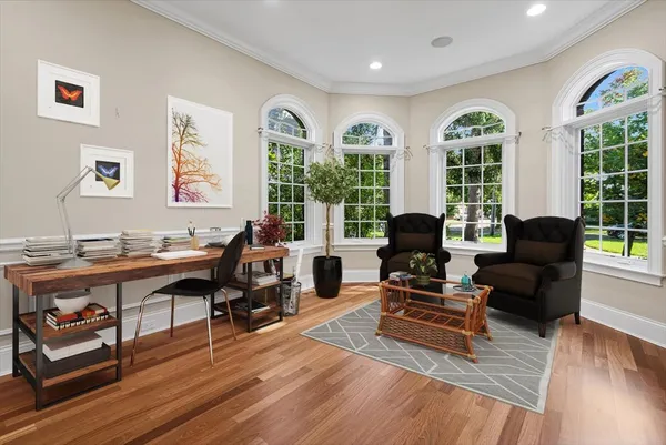 $1,900,000 | 580 Greenwood Road, Northbrook, IL 60062