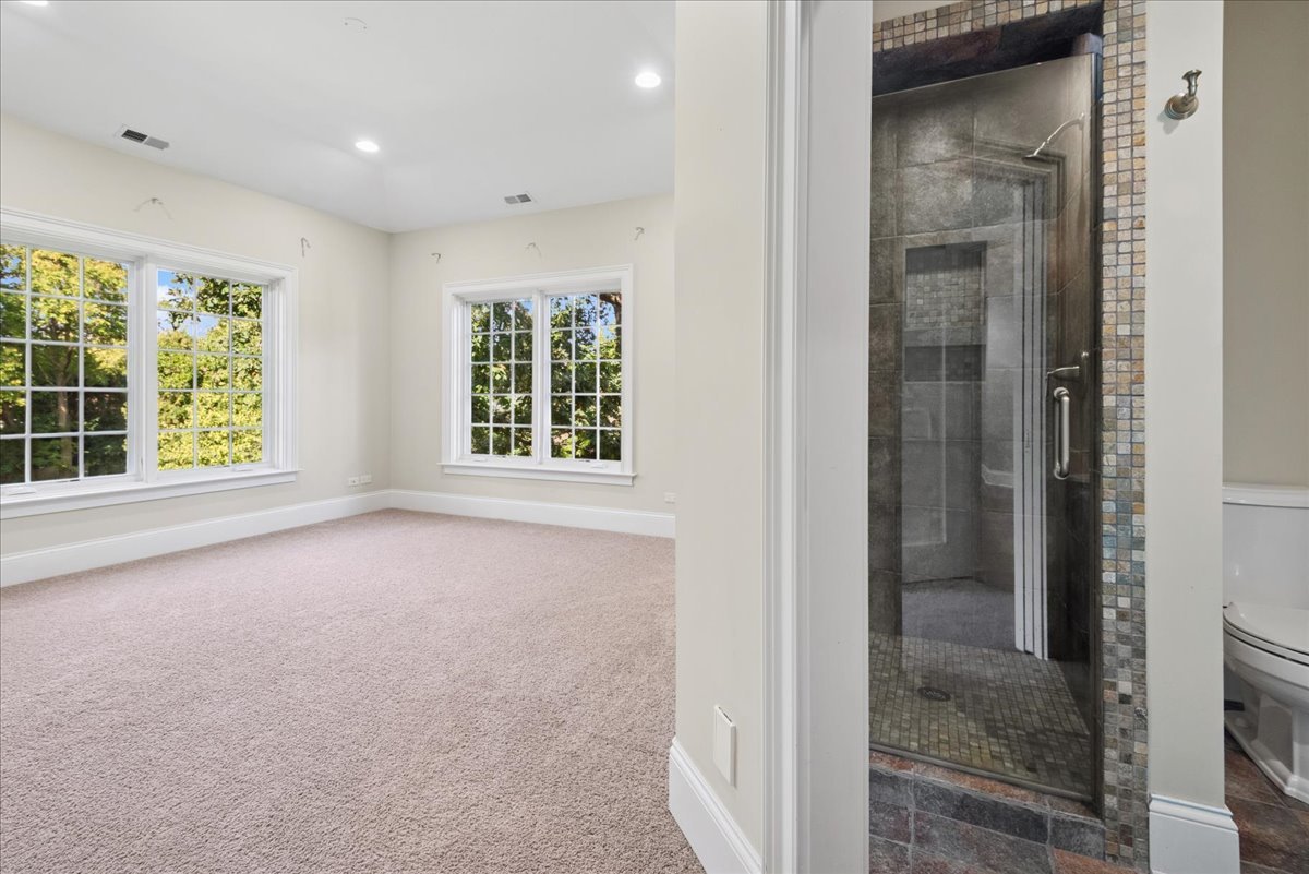 580 Greenwood Road Northbrook, IL 60062 - Photo 31 of 57